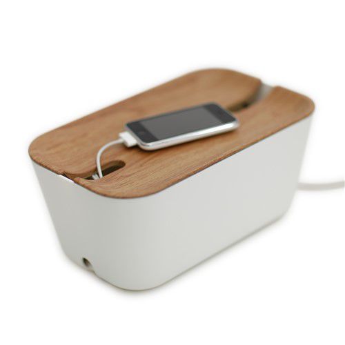 Bosign Kabelbox met licht houten deksel is handige oplaadplek